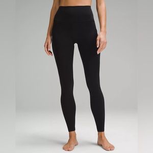 Lululemon Align high-rise with pockets 28”